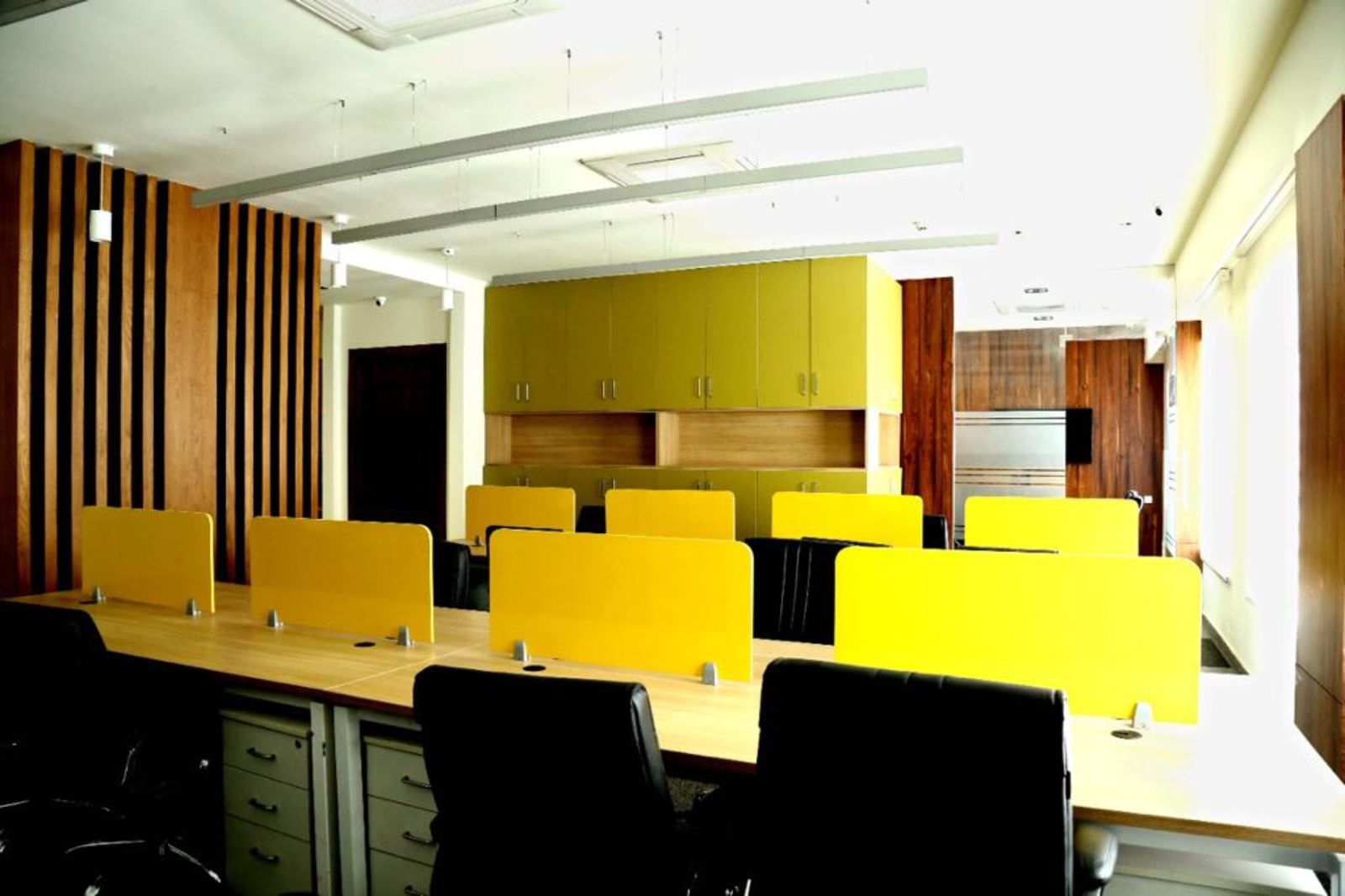 Sales Experience Center Cum Offic-6